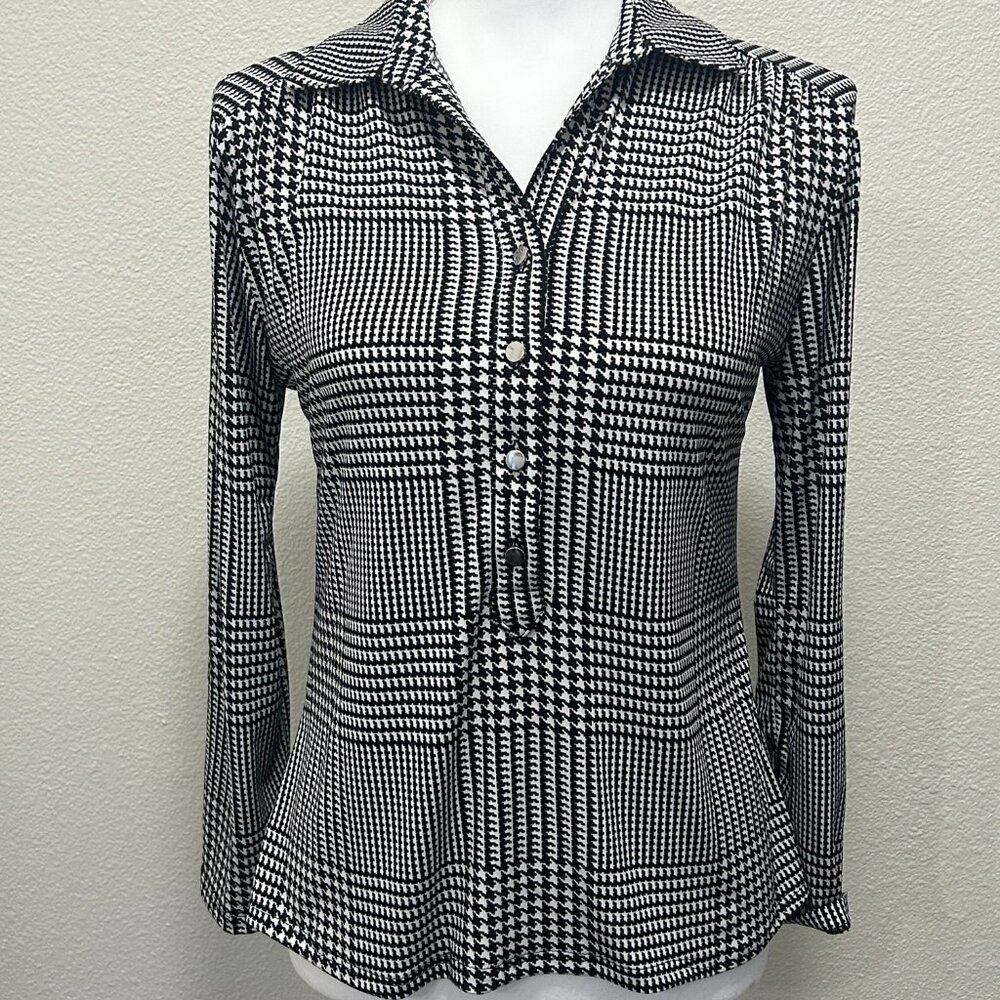 Premise black and white herringbone pullover v-neck top, small